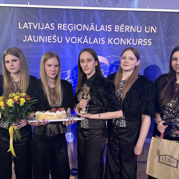 Konkurss "Ceļā uz lielo skatuvi 2026"