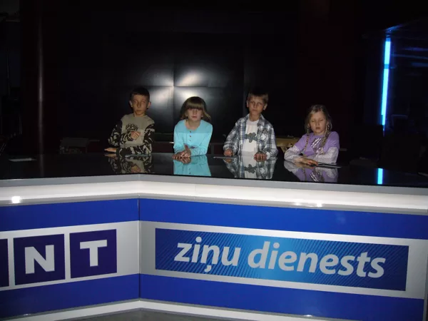 Mazo dziesmas Latvijai 2011